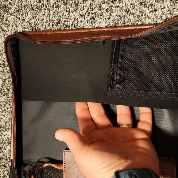 Finpac Vegan Leather Bible case β Beautiful β Vegan Leather bookmark,incl. β NEW - Picture 8 of 16